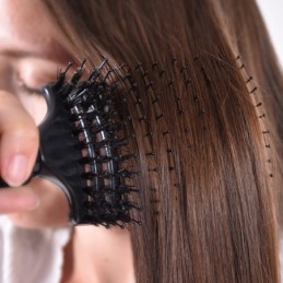 Brosse Démêlante Souple Violette Sagyène - Confort & Style pour Tous Types  de Cheveux